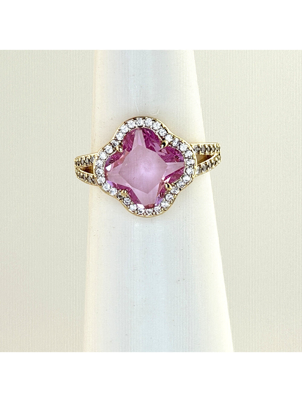 Bomb Party Clover Sz 7 "Coastal Goddess" Pink Sapphire on Yellow Gold RG95988